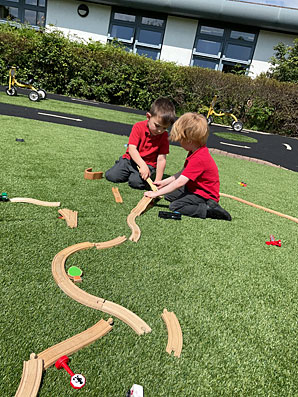 Red Oaks Primary School