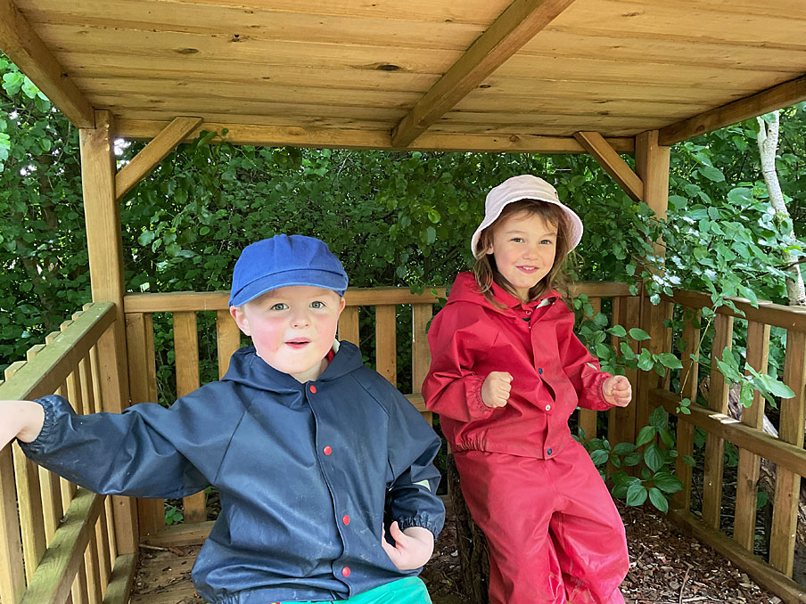 Red Oaks Primary School