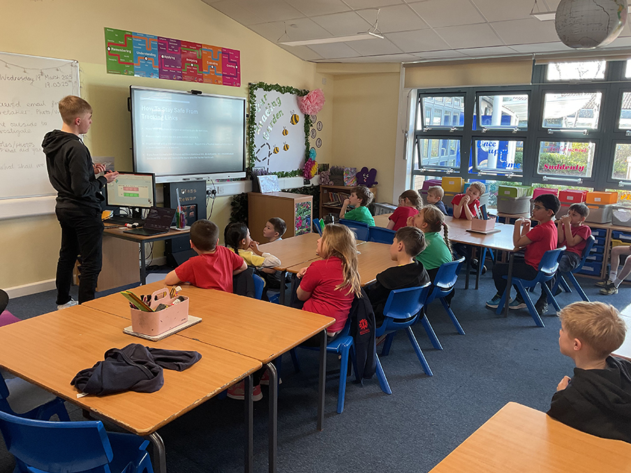 Red Oaks Primary School
