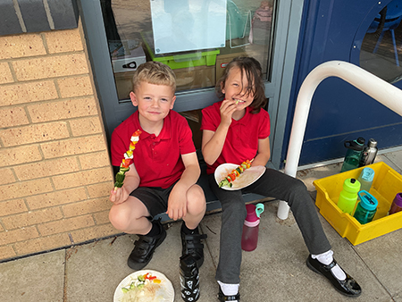 Red Oaks Primary School