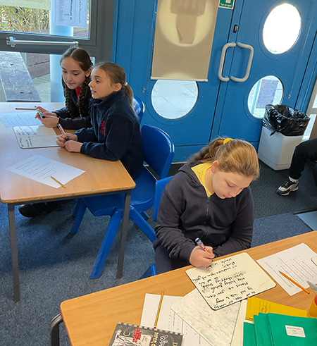 Red Oaks Primary School